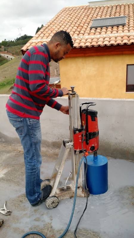 Furos em Lajes de Concreto Embu Guaçú - Furos de Concreto para Obras